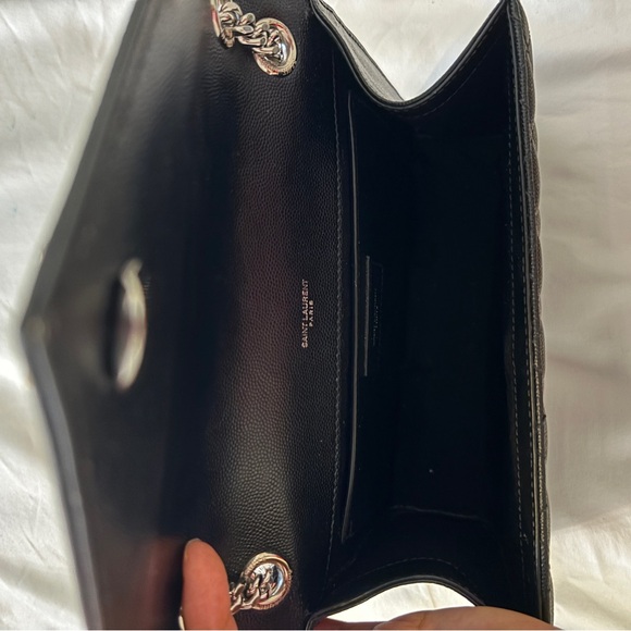 YSL ENVELOPE MEDIUM IN QUILTED GRAIN DE POUDRE EMBOSSED LEATHER HANDBAG - Picture 3 of 7